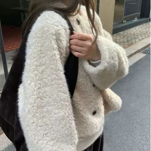 무료ONN/ [JK366] 노카라 라운드넥 양털 더블 크롭 자켓 뽀글이 자켓 