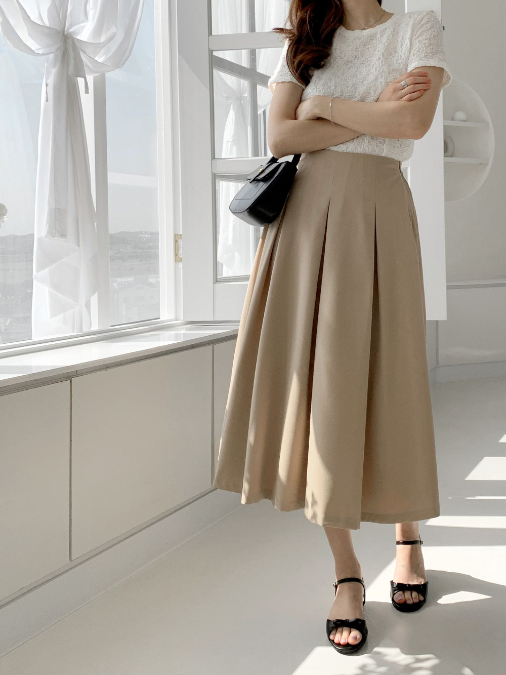 무료/[LUC/  1502 (2color) 여름 리본 엣지 편한  스트랩 샌들(3.5cm) 여성스러운 스타일 스트랩 구두 웨지샌들 슬리퍼 엣지