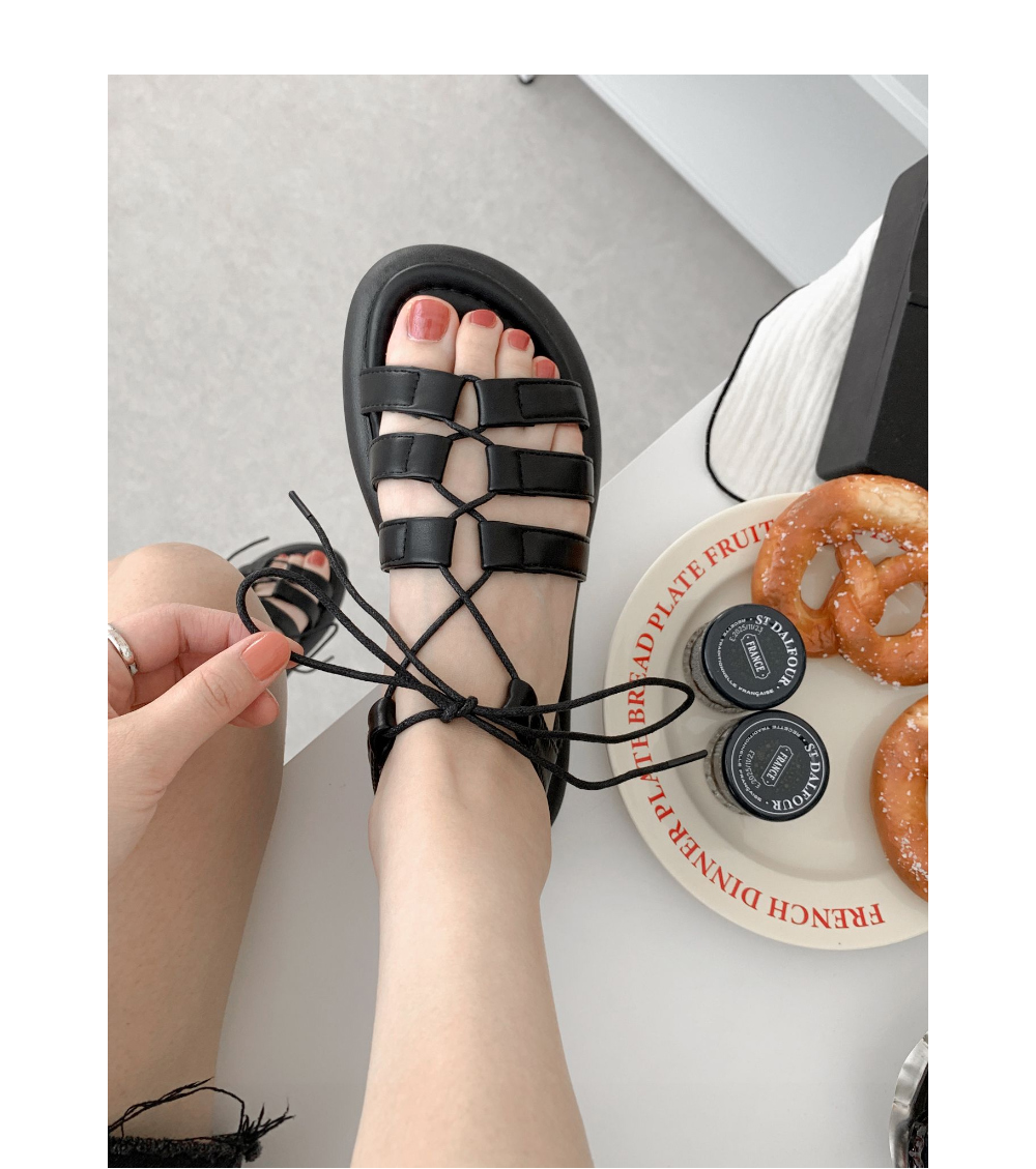 무료/[LUC/  701 (3color) 세줄 디자인 끈 발편한 스트랩 샌들(2.5cm) 웨지샌들 슬리퍼 엣지  귀여운 스타일 웨지 샌들