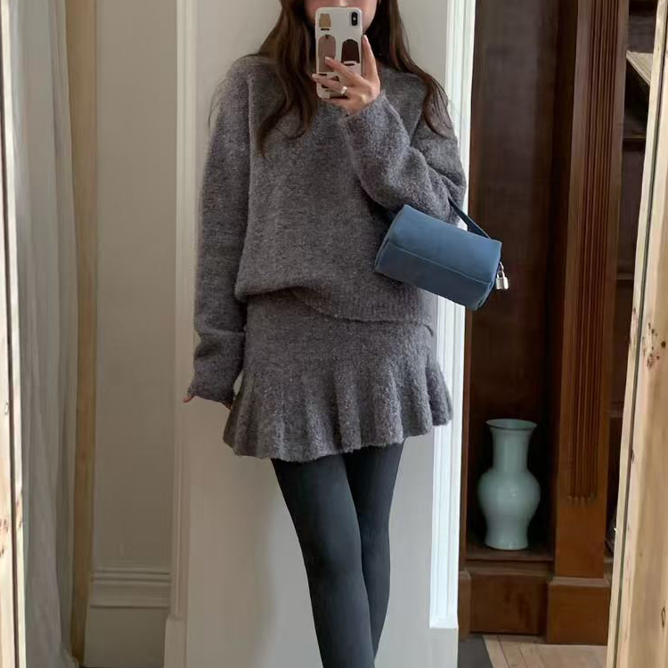 무료/ONN/[SET351]브이넥 니트 부클 루즈핏 니트 미니 스커트 투피스 세트구성 (따로 활용가능)