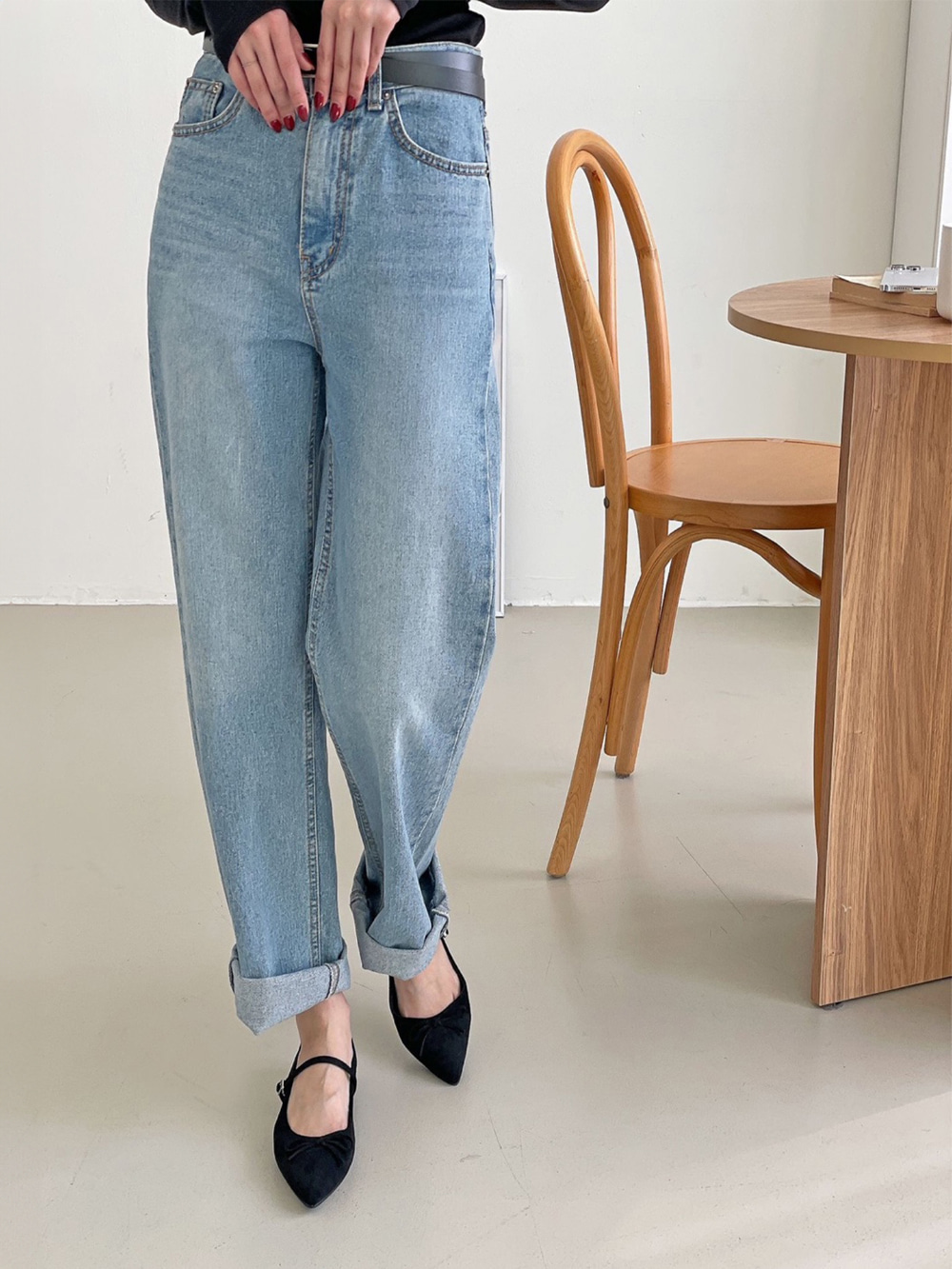 무료/[LUC]/5156 간지나는 리본 포인트 정장 캐쥬얼 슈즈 여성  뾰족 슈즈 단화 세무 구두 굽낮은 플랫슈즈 