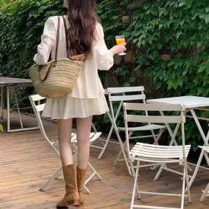 무료 [ONN/[SET328]펀칭 블라우스 미니 스커트 투피스/트렌디한/활용도 높은디자인/가성비 좋은/다양한 코디