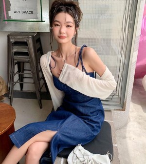 무료  [제이스]P0000CJY 슬릿 데님 끈원피스 앞트임 롱 스커트 여름소재 끈나시 옆지퍼 뒤밴딩 원피스