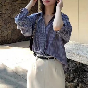 [ONN/ [ST149]스트라이프 루즈핏 포켓 셔츠 카라넥 클래식 프론트 버튼 데이리룩 데이트룩 오피스룩