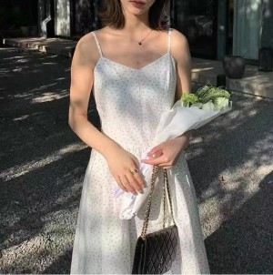 무료[ONN/[OPS1443]플라워 나시 롱 원피스 끈 나시형 패턴 로맨틱 여리여리 옆지퍼 플레어 스커트 여행룩