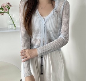 [제이스/ 브이넥 선 스크린 숄 시스루 가디건(2Color) 브이라인 로맨틱 데일리룩 루즈핏 실루엣 홀터넥 여름