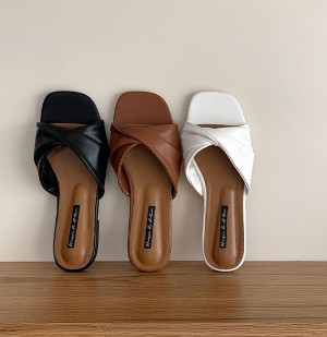 [LUC]IM.3476 (3color) 여성 여름 꼬임 슬리퍼(2cm) 블랙 화이트 브라운 225~250